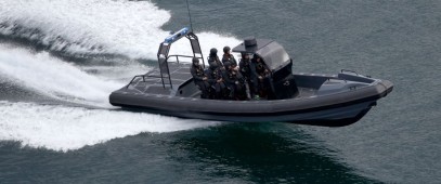 Bateau Militaire Intrabord RFB