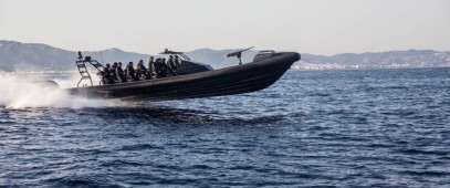 Bateau Militaire HorsBord RFB 