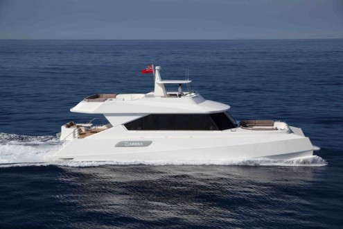 ARESA 2400 - 2100 Yacht Cat photo 1