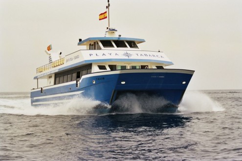 Catamarán de Pasaje photo 1