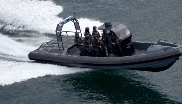 Embarcaçao Militar Intrabordo RFB
