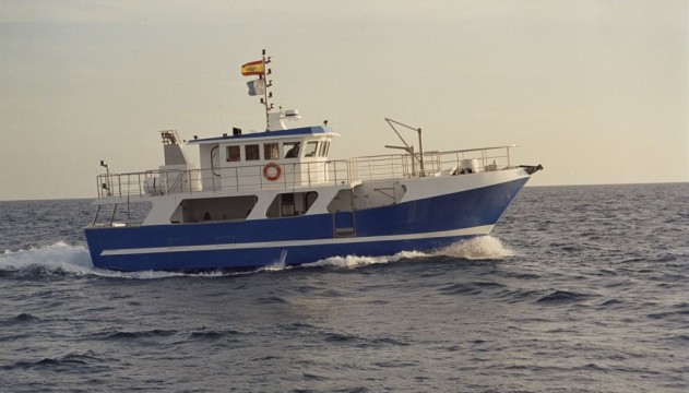 Barco de Pesca Palangreiro de Superfície